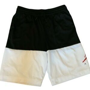 Air Jordan Shorts Youth Boy's L Black White Colorblock Jump Man Logo Basketball